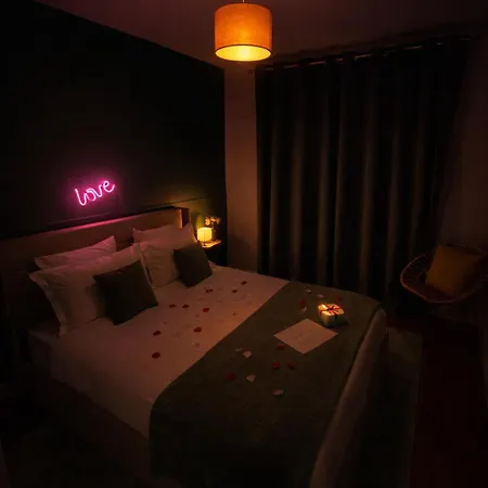 Lägenhet Cocon De La Tour - Jacuzzi - Nuit Romantique *