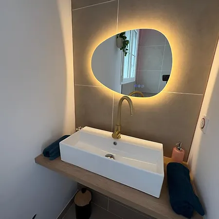 Cocon De La Tour - Jacuzzi - Nuit Romantique *