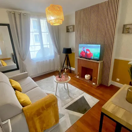 Cocon De La Tour - Jacuzzi - Nuit Romantique Appartement