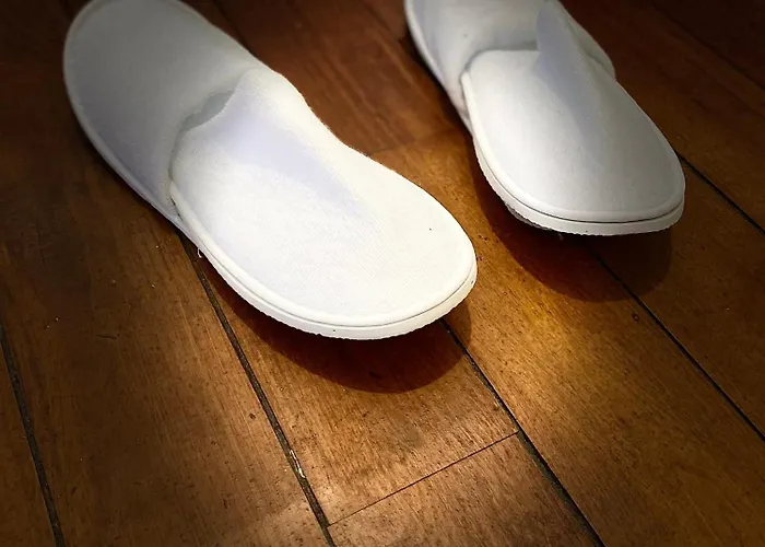 Cocon De La Tour - Jacuzzi - Nuit Romantique Compiègne