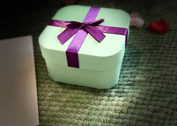 Cocon De La Tour - Jacuzzi - Nuit Romantique Appartement *