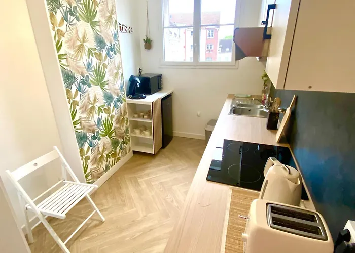 Apartment Cocon De La Tour-confort Premium-hyper-centre Compiegne