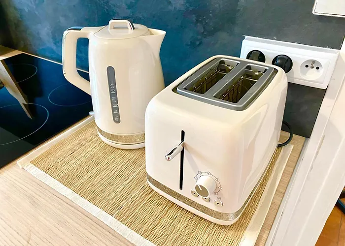 Cocon De La Tour - Jacuzzi - Nuit Romantique Appartement *